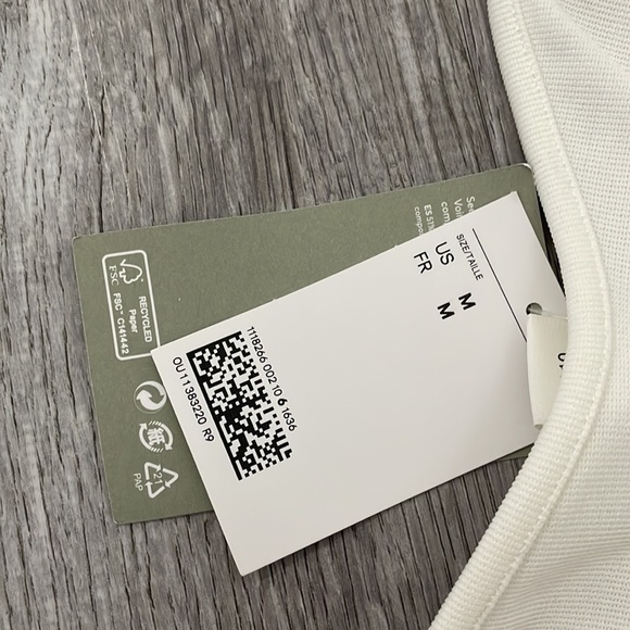 H&M White Ribbed Cropped Tube Top - Picture 2 of 5